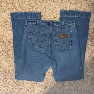 Wrangler Women’s High Rise Trouser 33x34